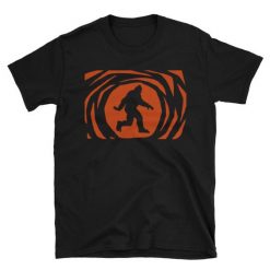 Bigfoot Walking T-Shirt AD01