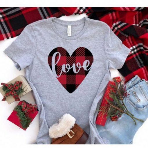 Buffalo Plaid Heart Tshirt EL