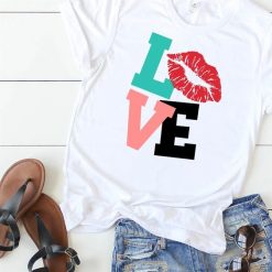 Hello Love Graphic Tshirt FD17J0